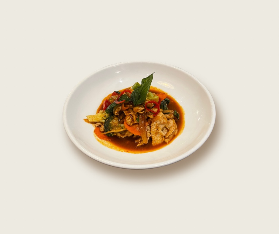 Spicy Basil Chicken Thai stir-fry at Little Basil NYC